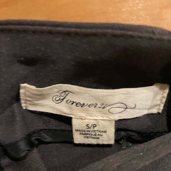 💋2/$30💋 Forever 21 Grey Pencil Skirt Size Small - Picture 3 of 4